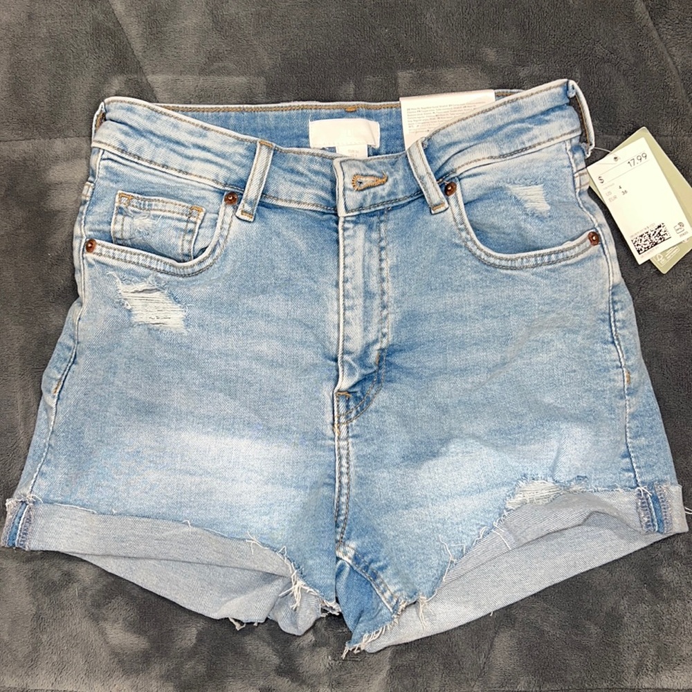 H&M Mom Shorts